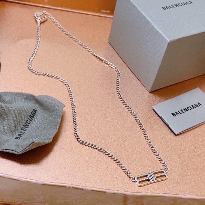 Balenciaga Necklaces - Click Image to Close